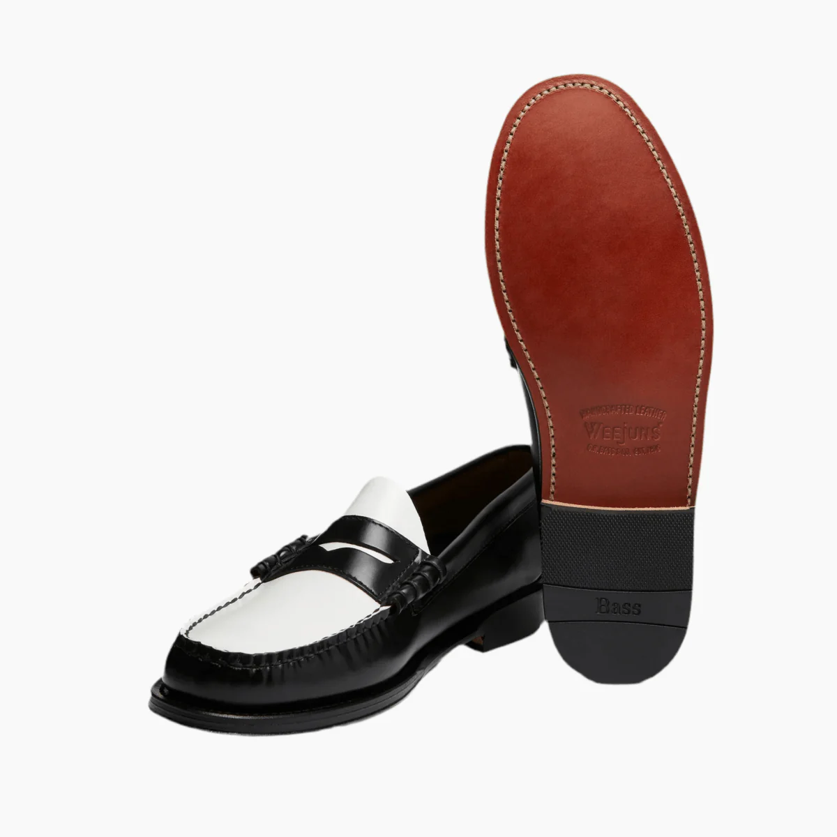 WEEJUN HERITAGE LARSON MOC PEN - Black & White Lthr – Image 3