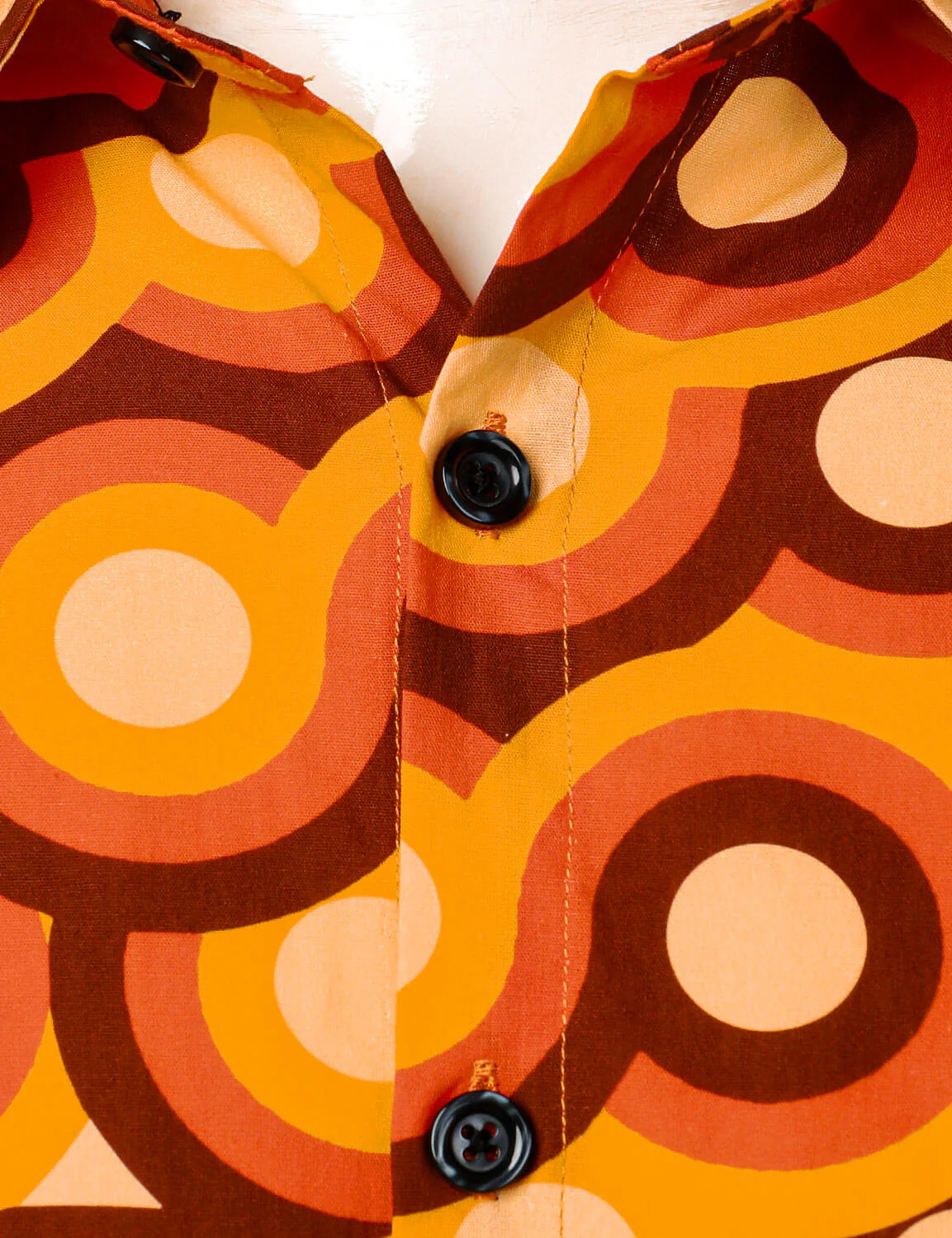 Lot de 2 | Chemises à manches longues à boutons rétro orange des années 70 pour hommes, style vintage géométrique – Image 6