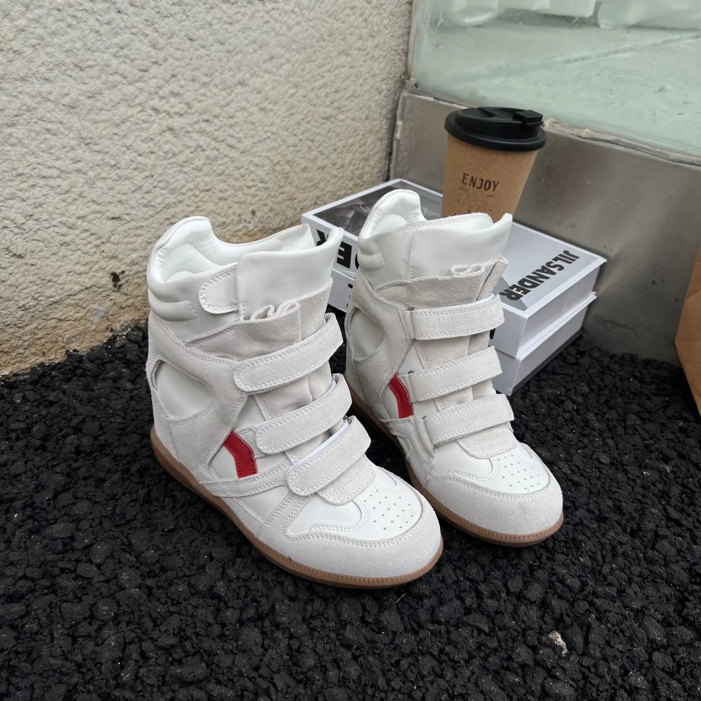 Baskets Montantes Femme en Cuir avec Scratch – Image 3