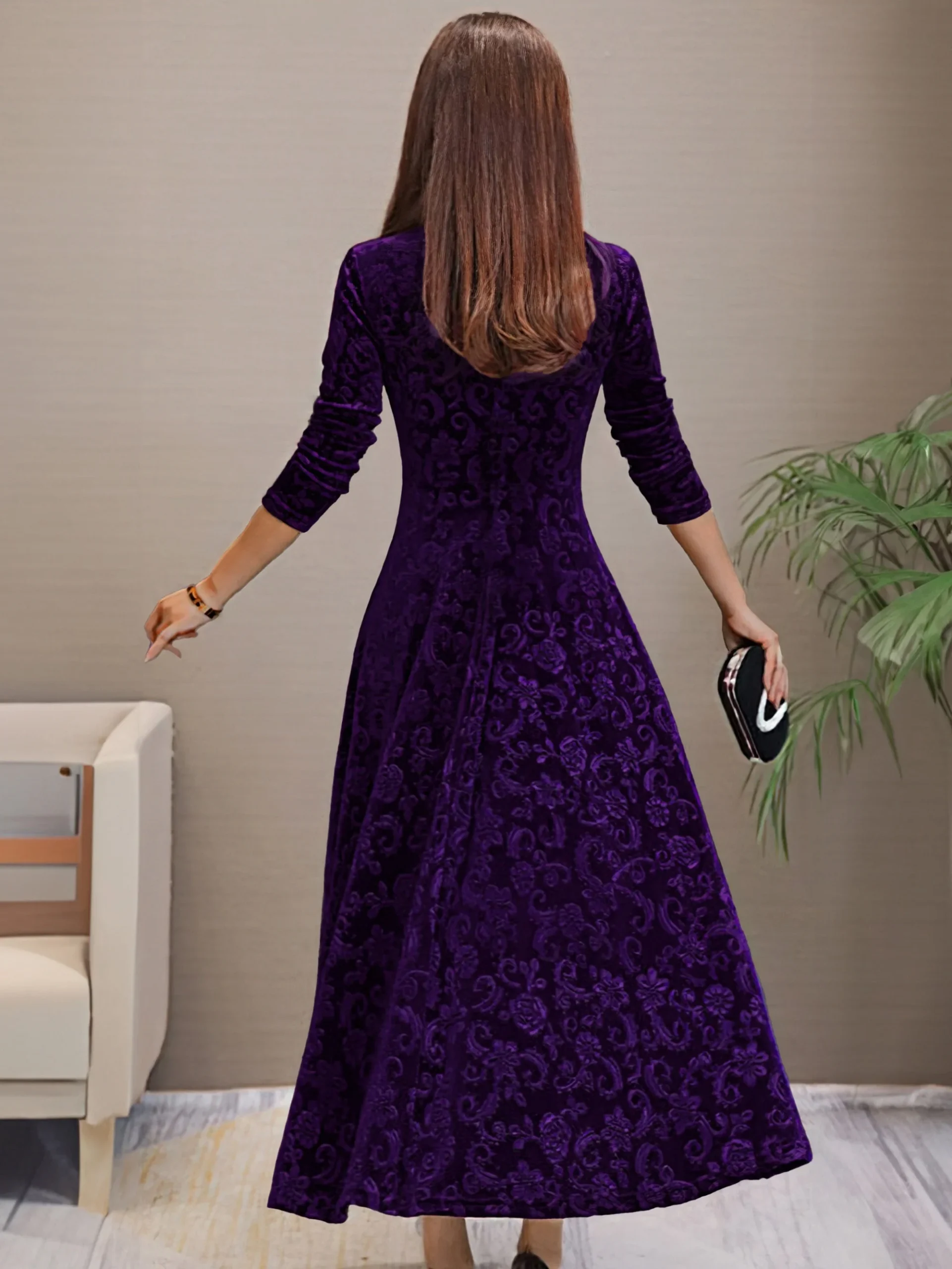 Pauline | Robe de Soirée Longue Chic en Velours pour Femmes – Image 8