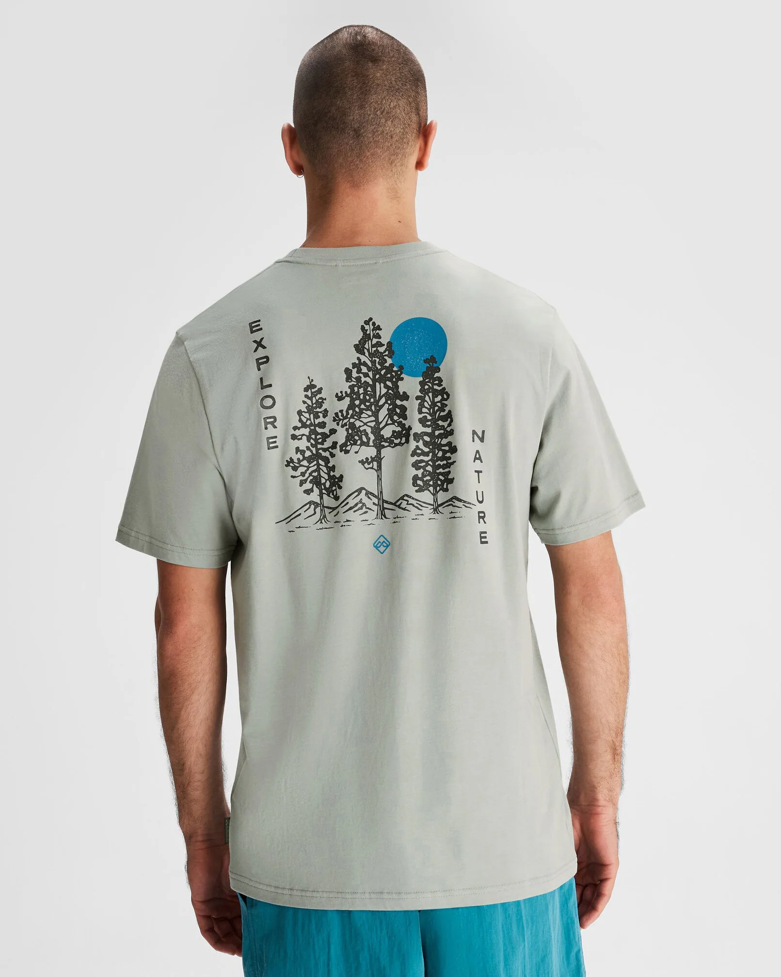 T-shirt homme en coton « Explore Nature » – Gommier – Image 3